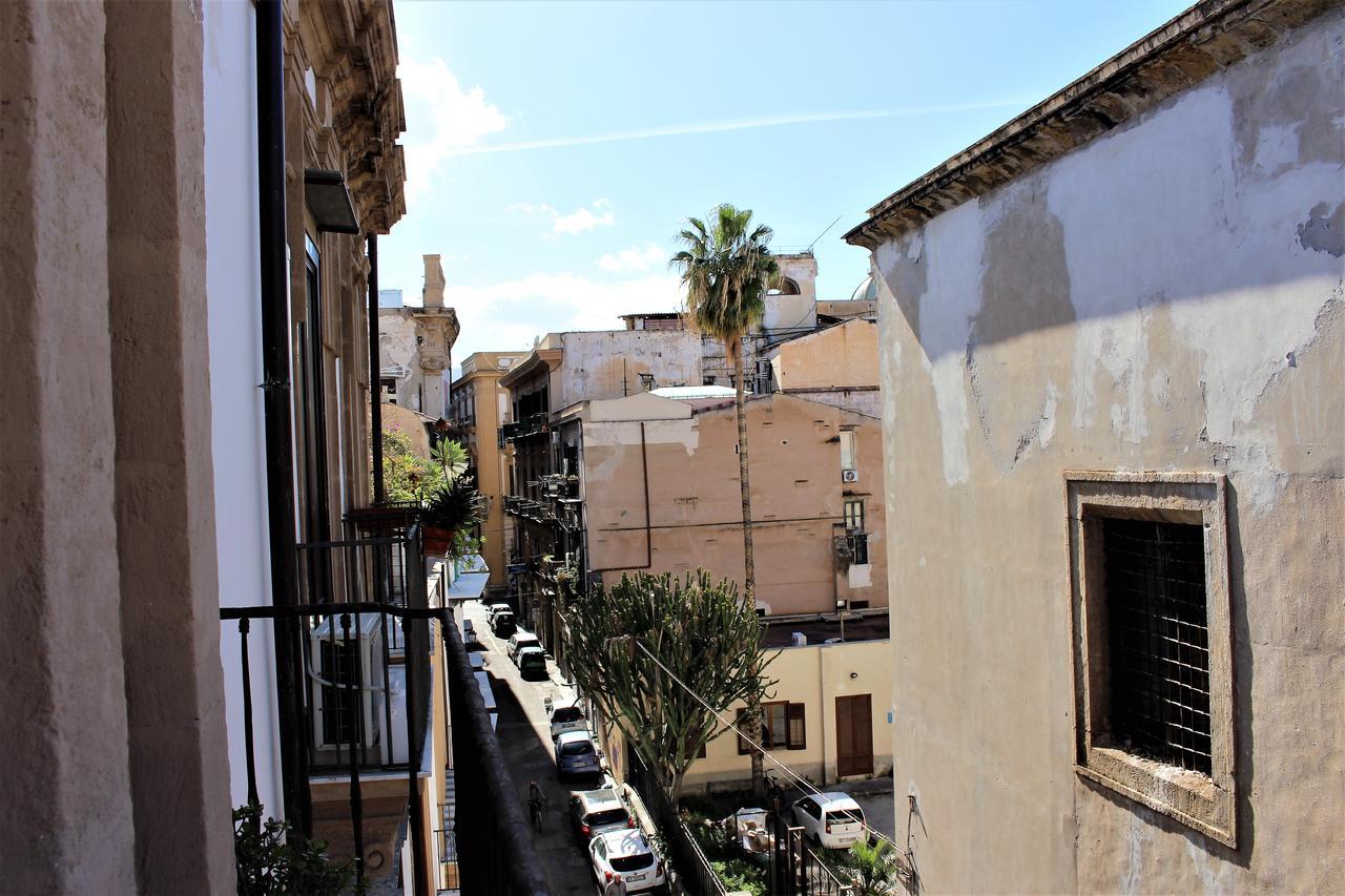 La Via Delle Biciclette Bed & Breakfast Palermo Eksteriør bilde